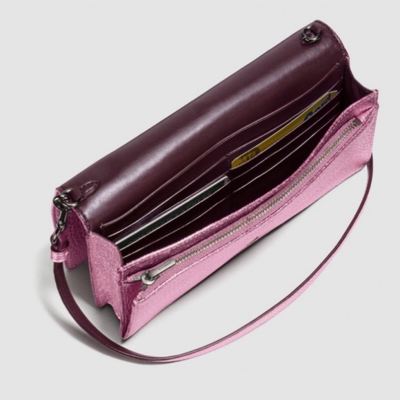 Coach crossbody clutch/wallet in metallic pink - Picture 2 of 5